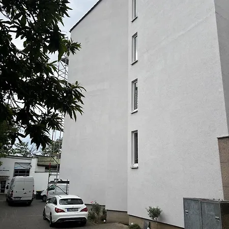 Möbelierte 3-zimmer-wohnung Mit Luxuriöser Innenausstattung In Zentrum Apartment *